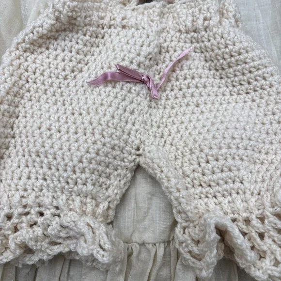 VTG CHRISTENING HANDMADE Off WHITE CROCHET GOWN DRESS BABY Bonnet Booties Slip - Picture 2 of 9